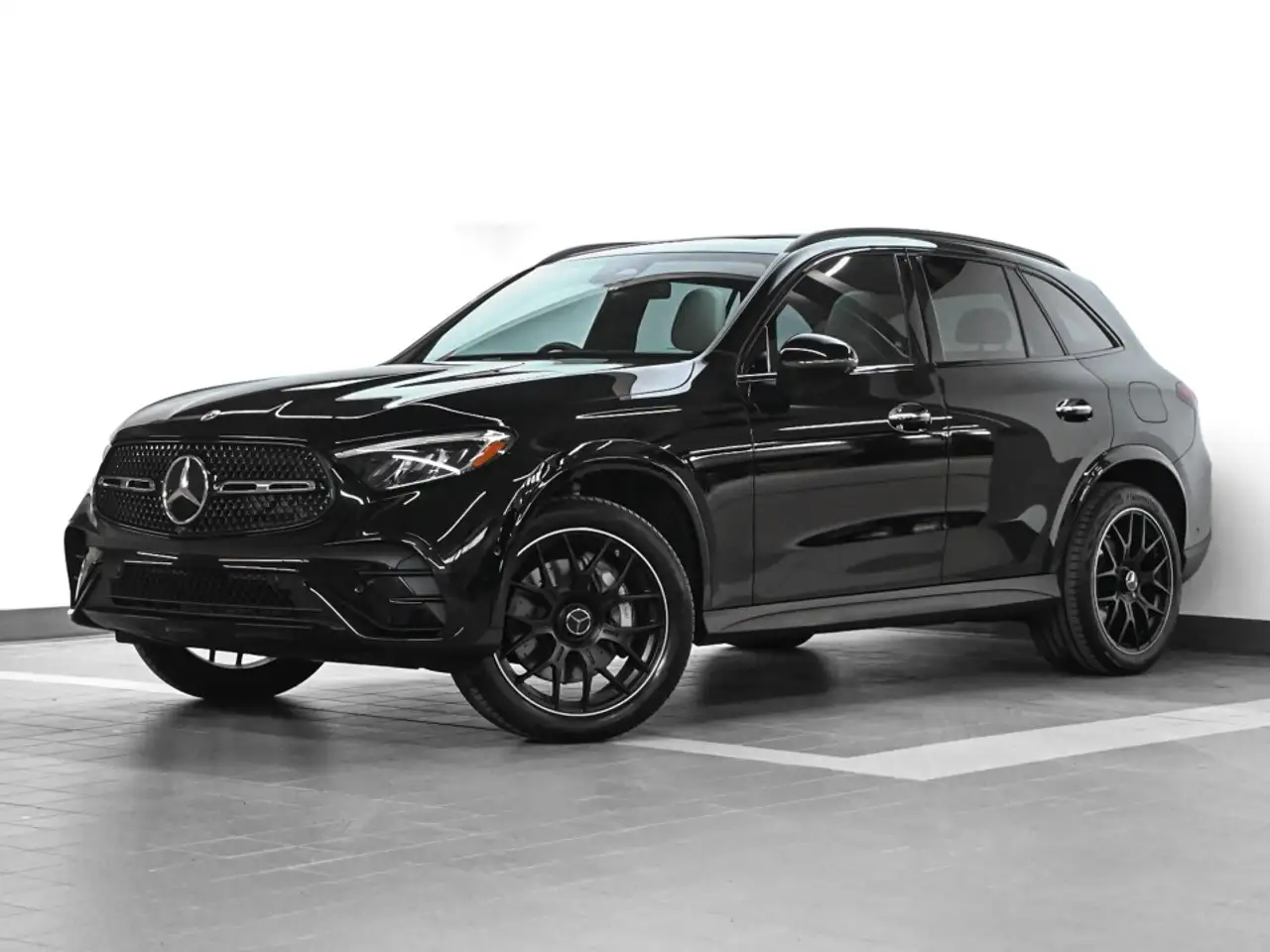 2025 Mercedes-Benz GLC 300