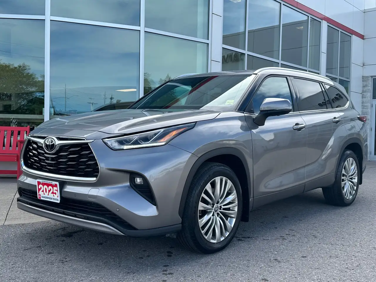 2025 Toyota Highlander