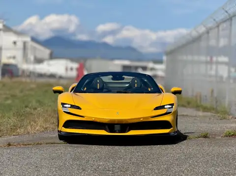 Ferrari SF90
