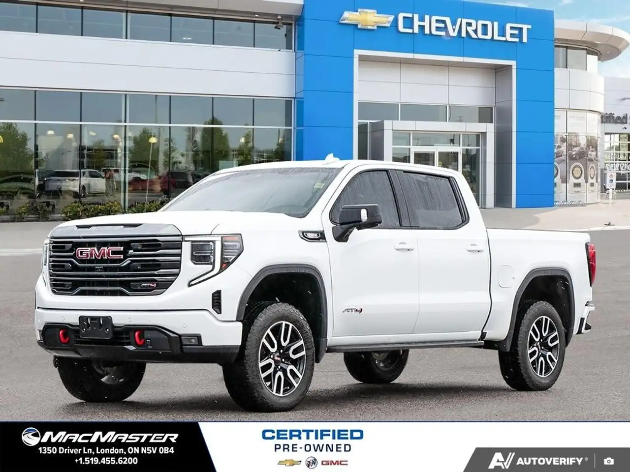 2024 GMC Sierra 1500 AT4