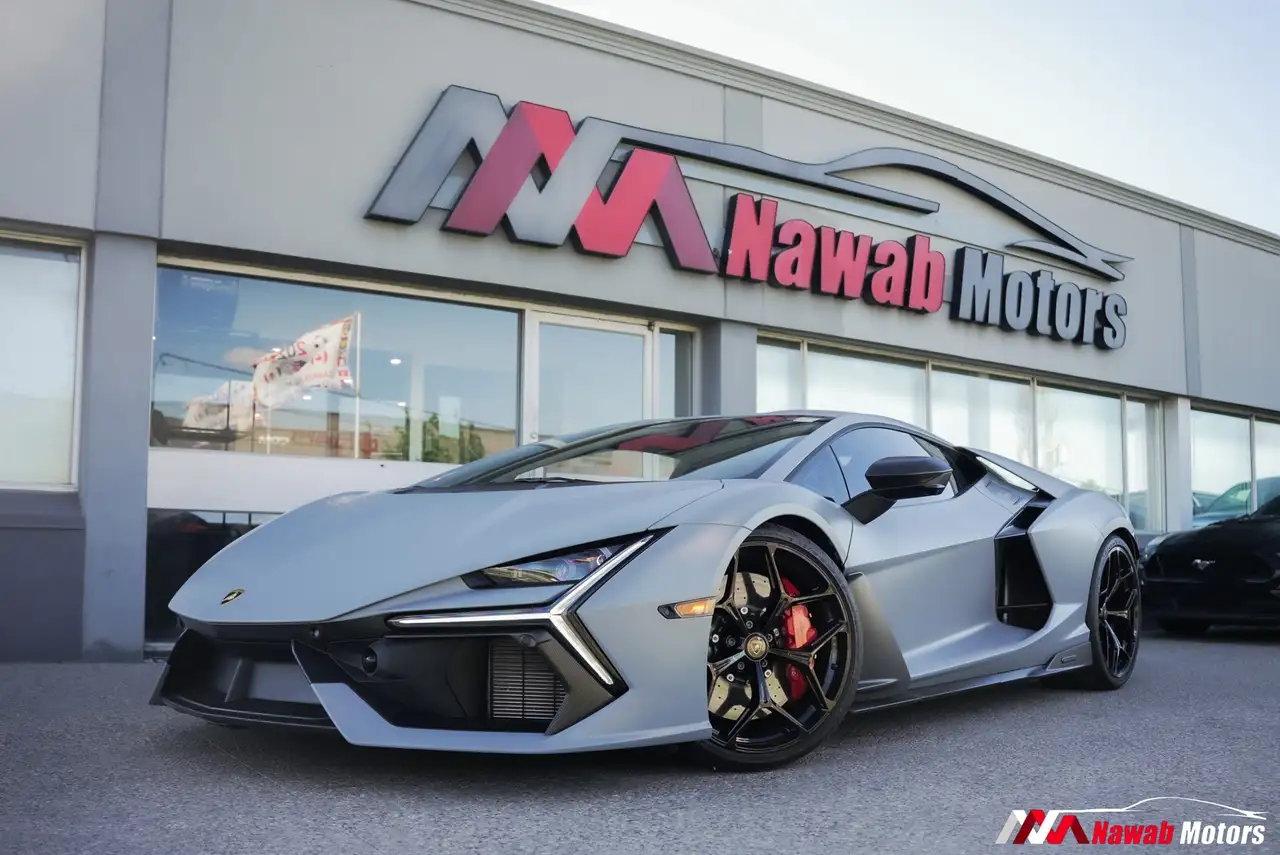 2024 Lamborghini Revuelto