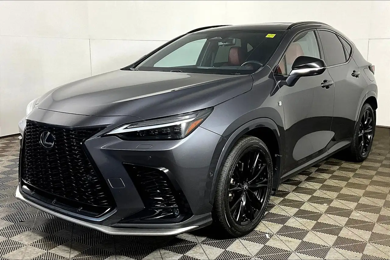 2024 Lexus NX 450h+ F Sport 3
