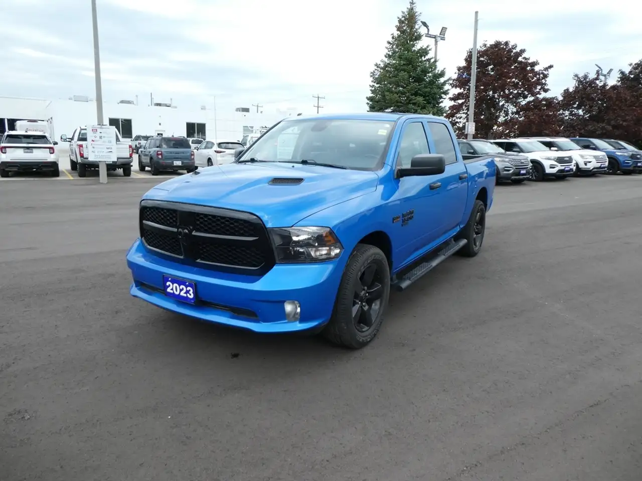 2023 RAM 1500 Express