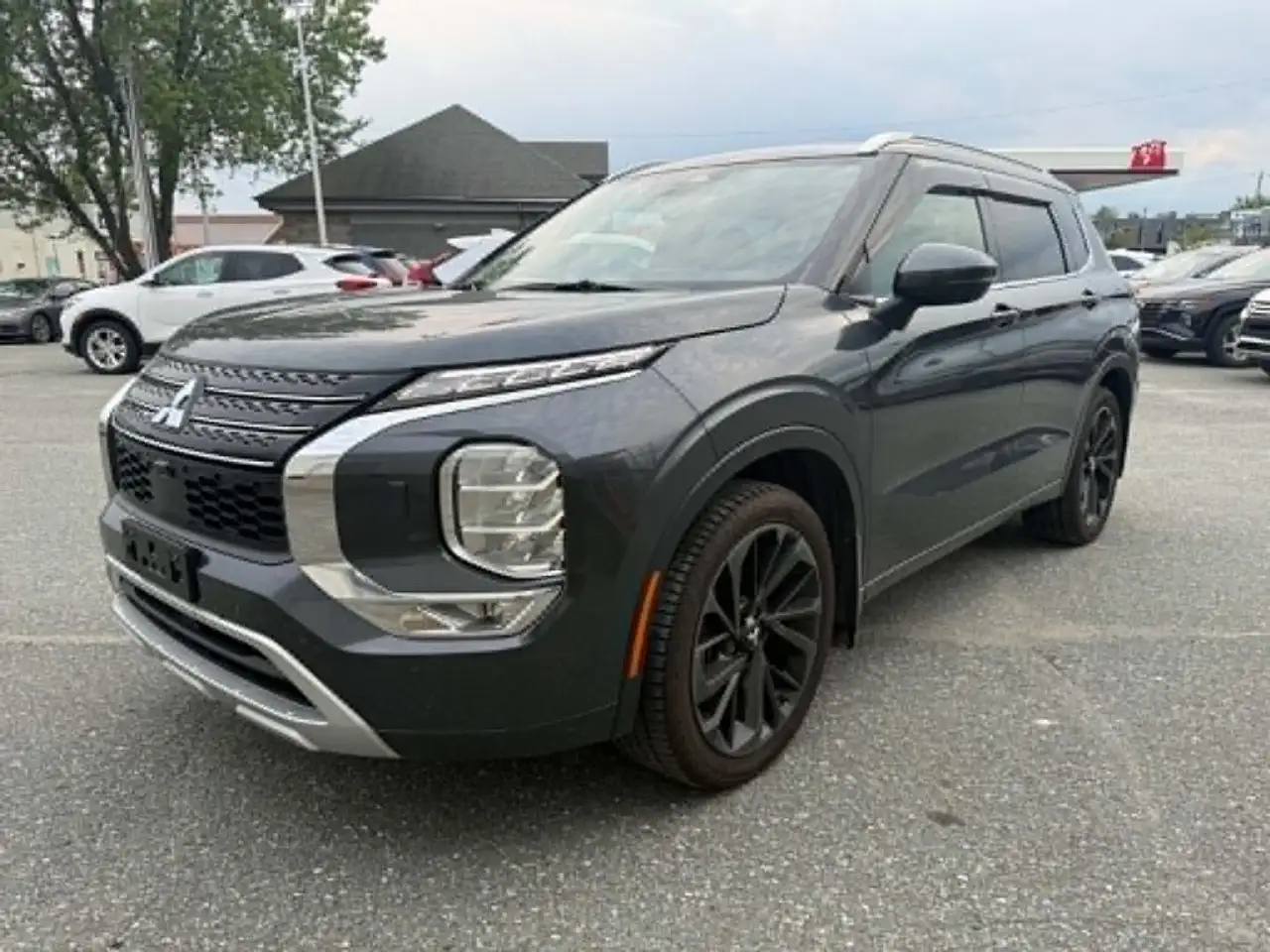 2025 Mitsubishi Outlander