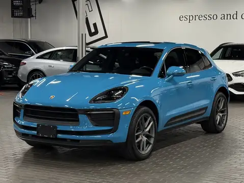 Porsche Macan Base