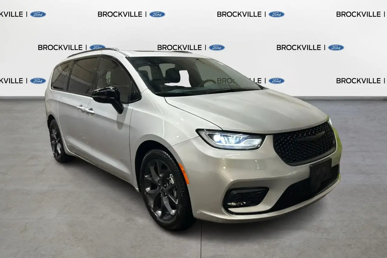 2024 Chrysler Pacifica