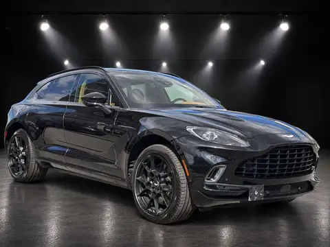 Aston Martin DBX