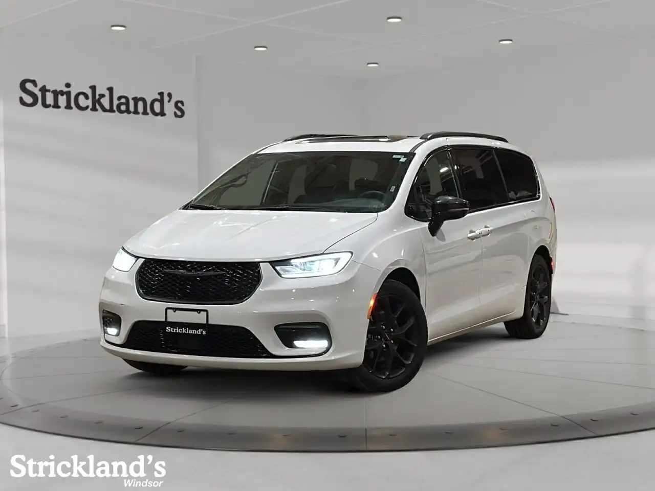 2024 Chrysler Pacifica