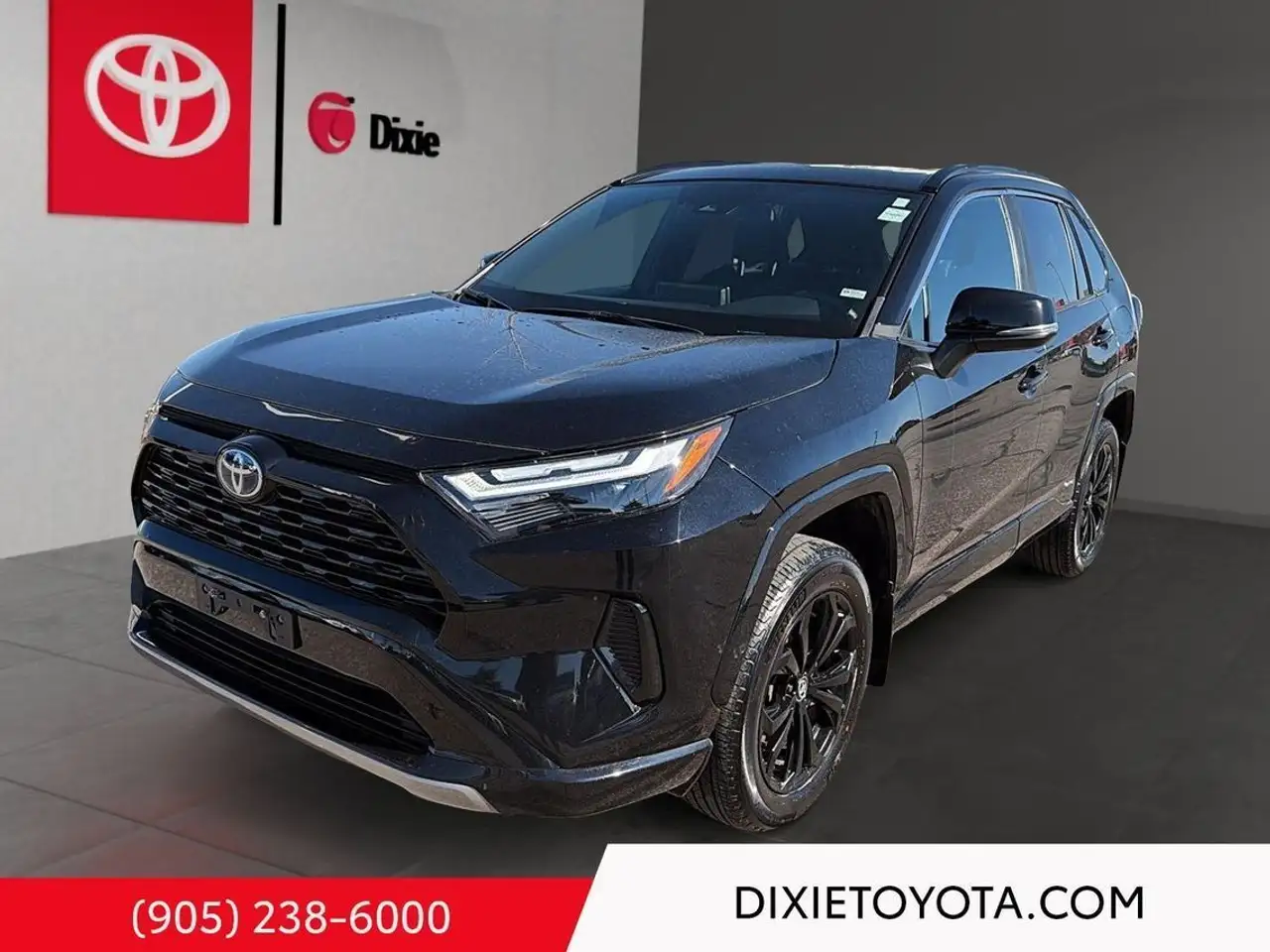 2023 Toyota RAV4 SE