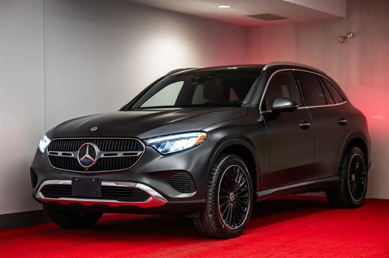 2026 Mercedes-Benz GLC 300
