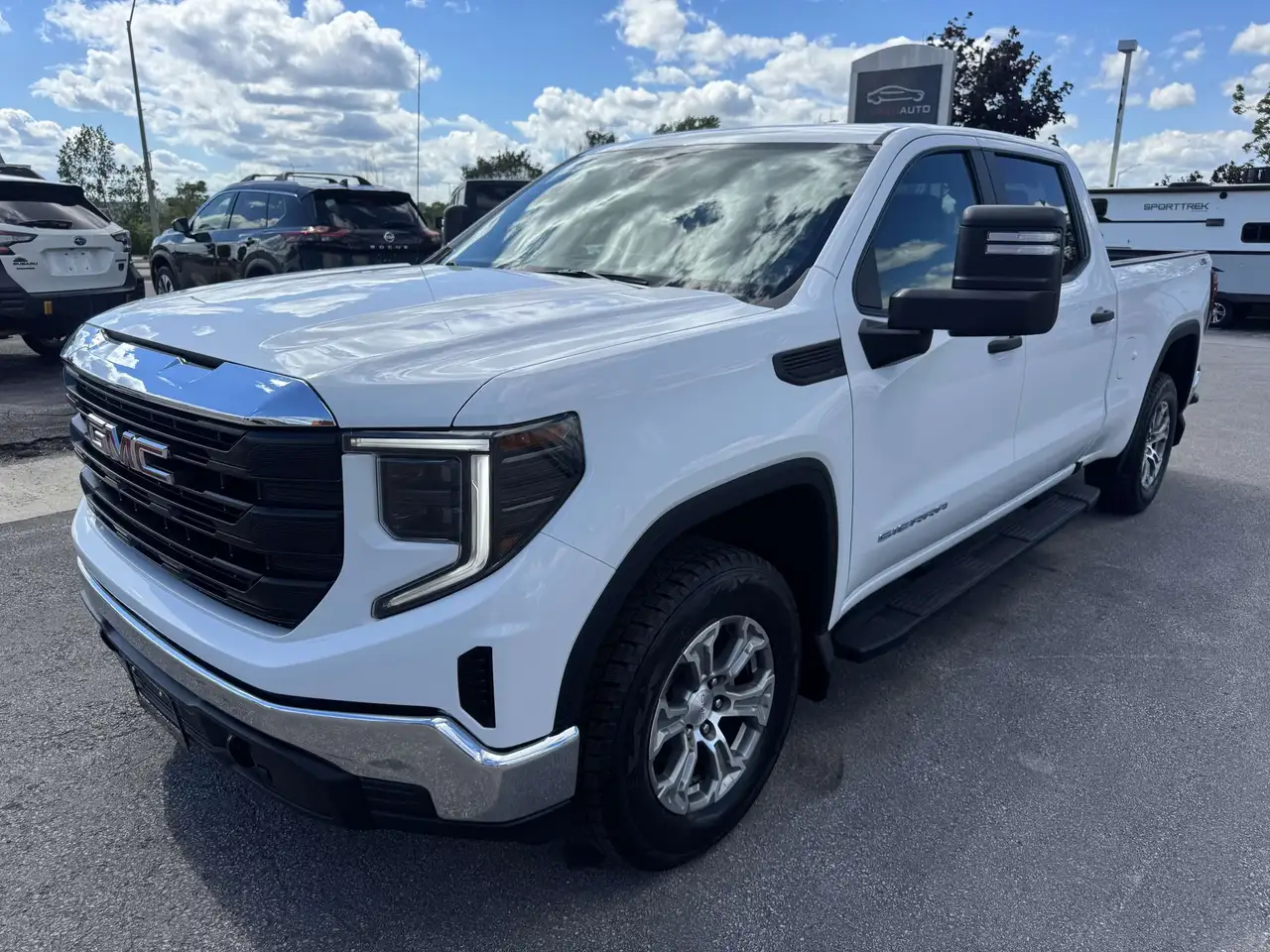 2023 GMC Sierra 1500 Pro