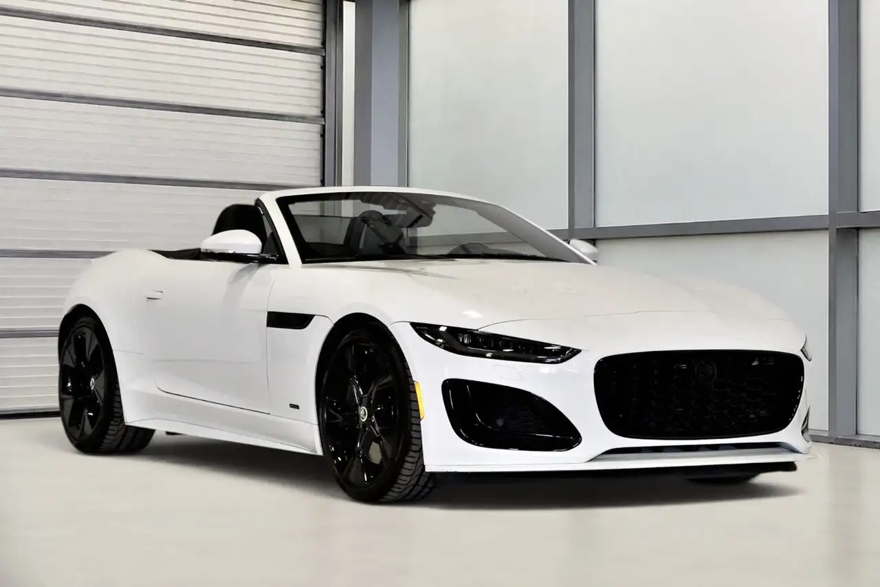 2024 Jaguar F-Type