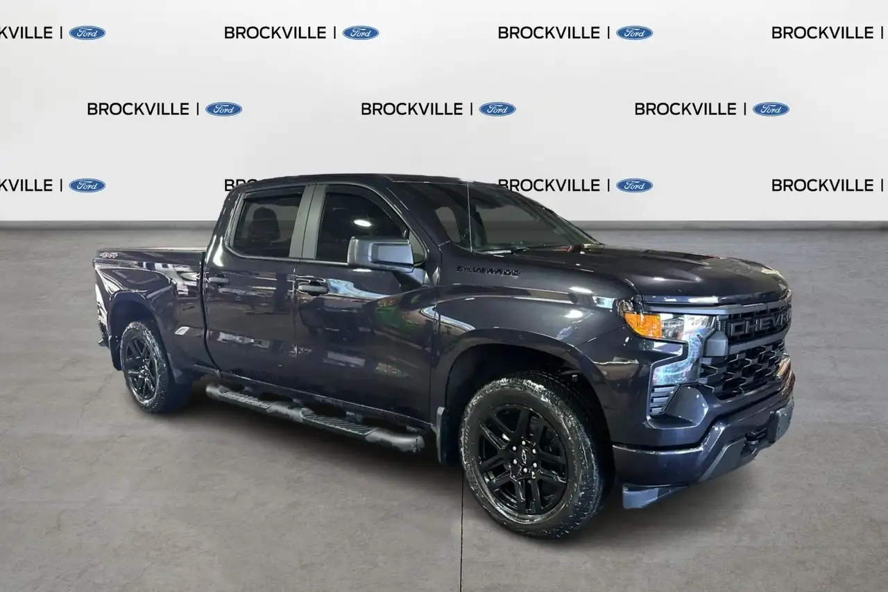 2023 Chevrolet Silverado 1500 Custom