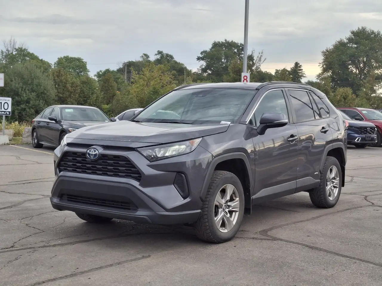 2022 Toyota RAV4 LE