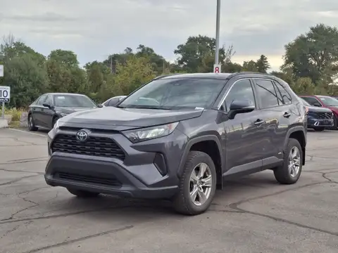 Toyota RAV4 LE