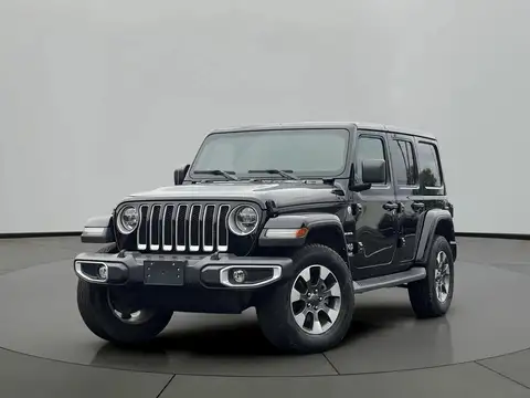 Jeep Wrangler Sahara