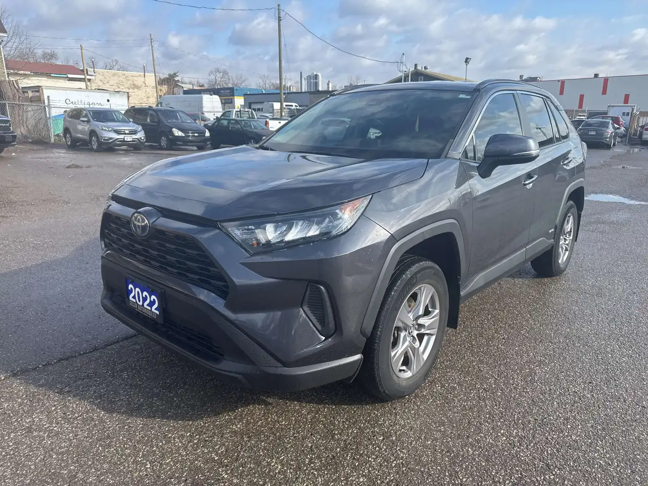 2022 Toyota RAV4 LE