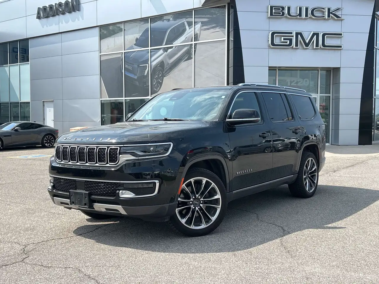 2022 Jeep Wagoneer
