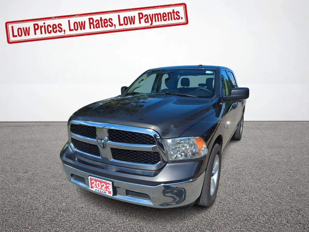 2023 RAM 1500 SLT