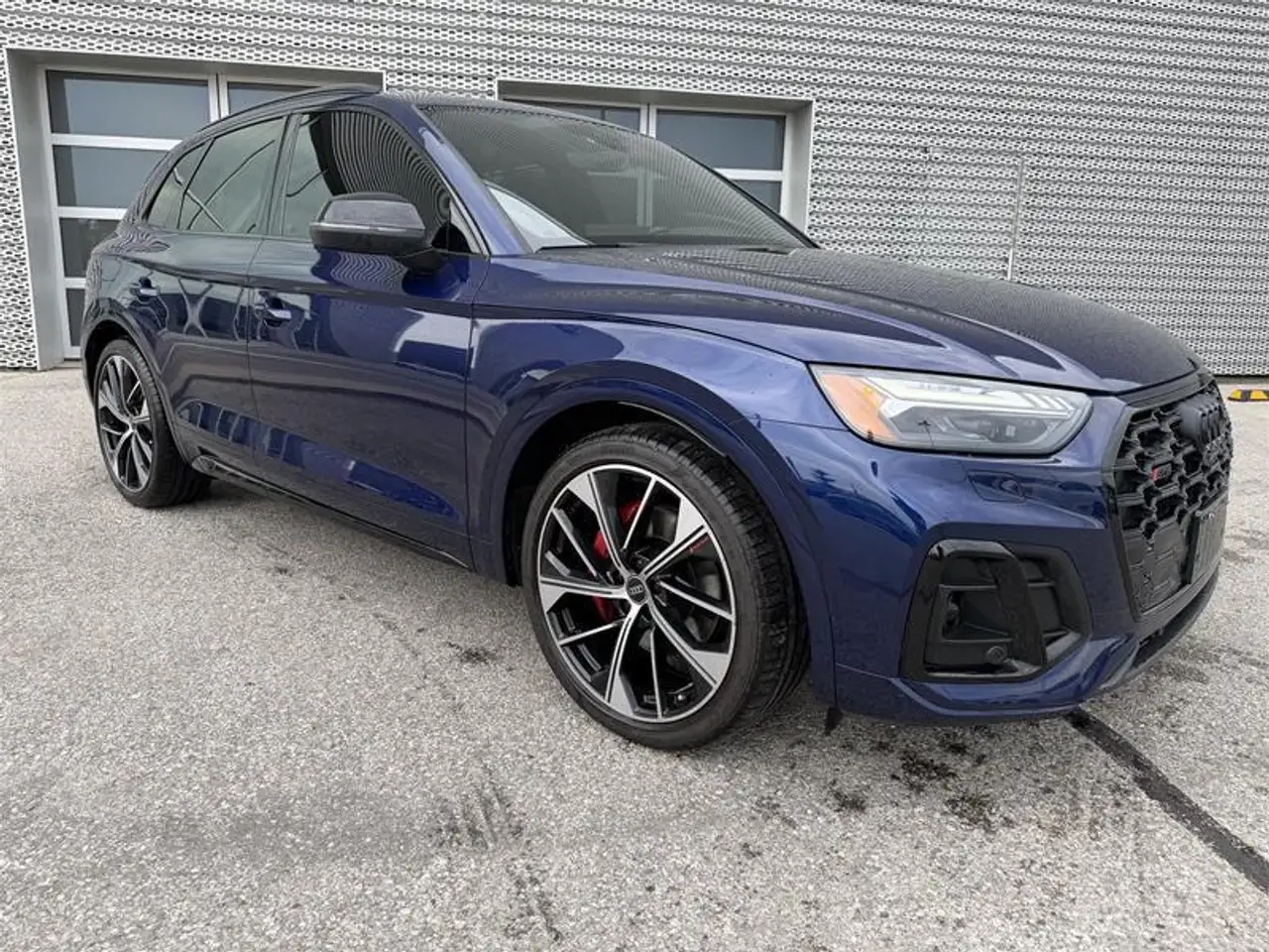 2023 Audi SQ5