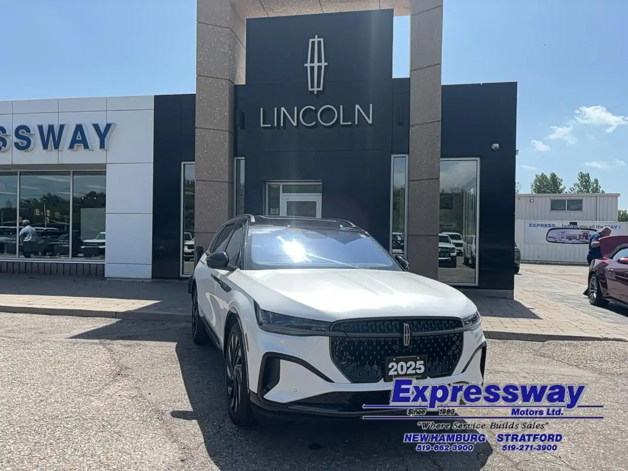2025 Lincoln Nautilus Reserve
