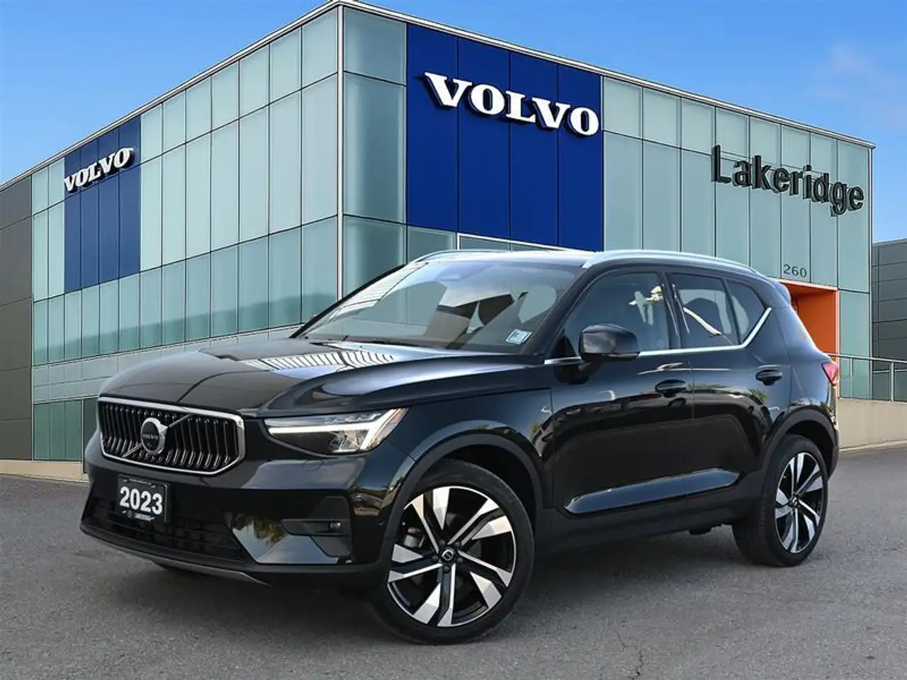 2023 Volvo XC40 Ultimate