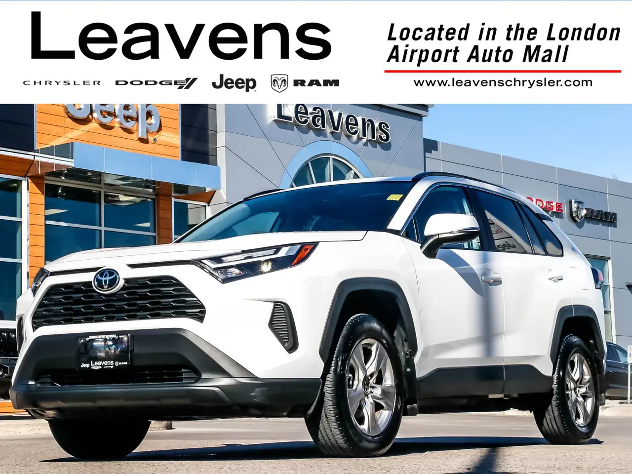 2025 Toyota RAV4 XLE