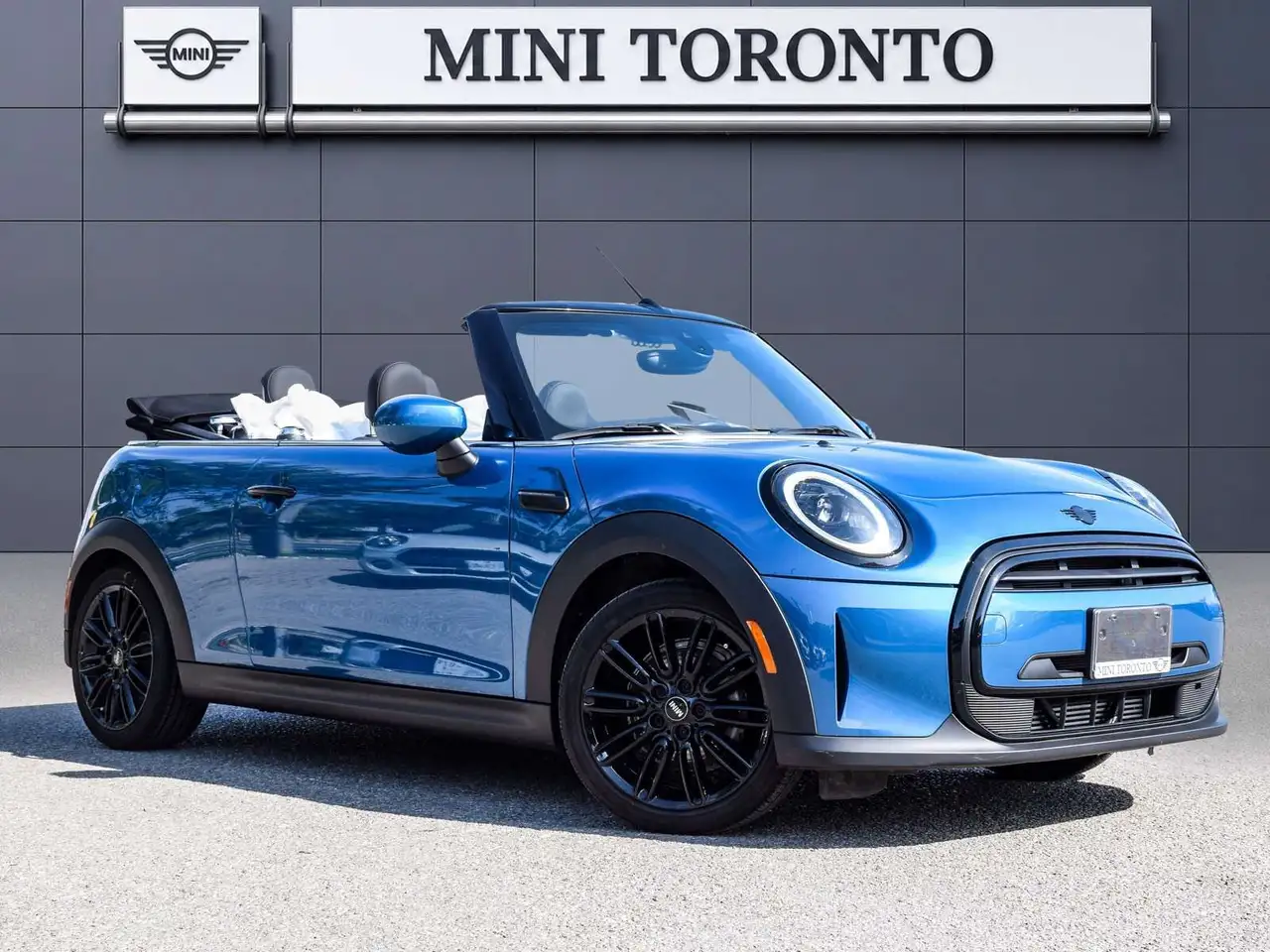 2024 MINI Convertible