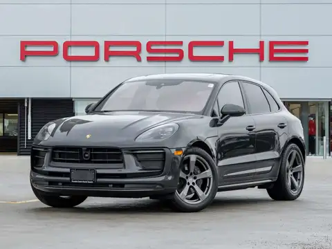 Porsche Macan Base