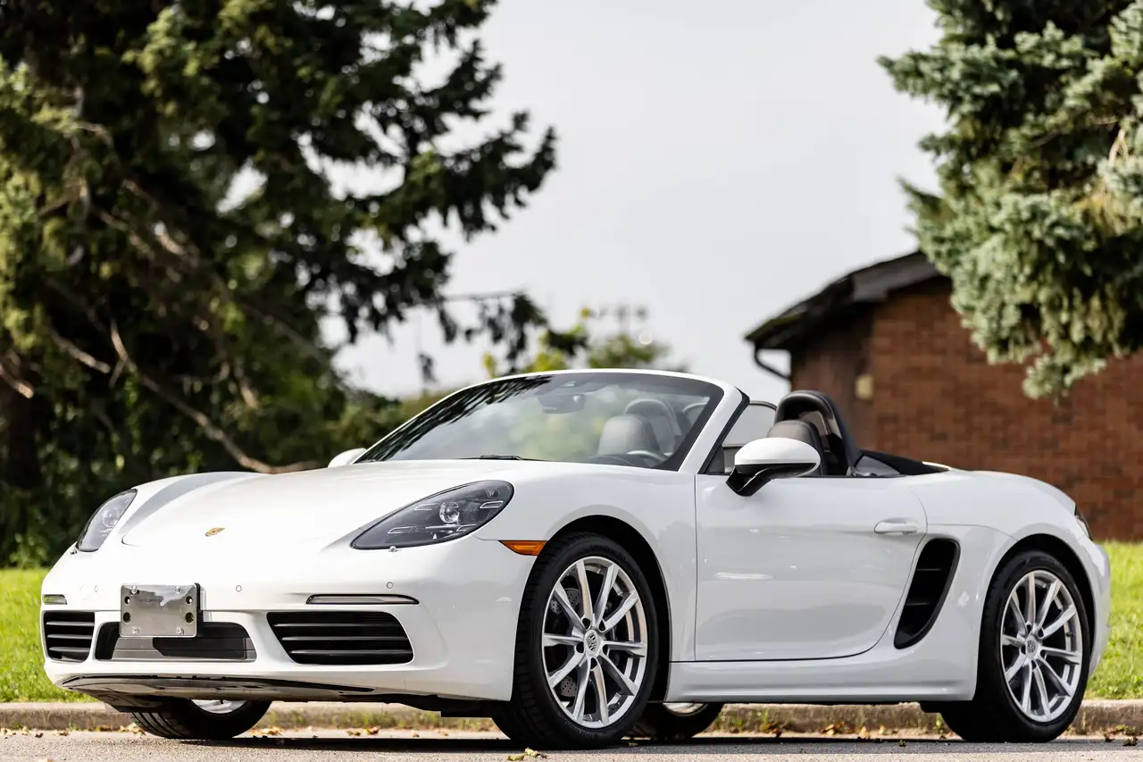 2022 Porsche Boxster