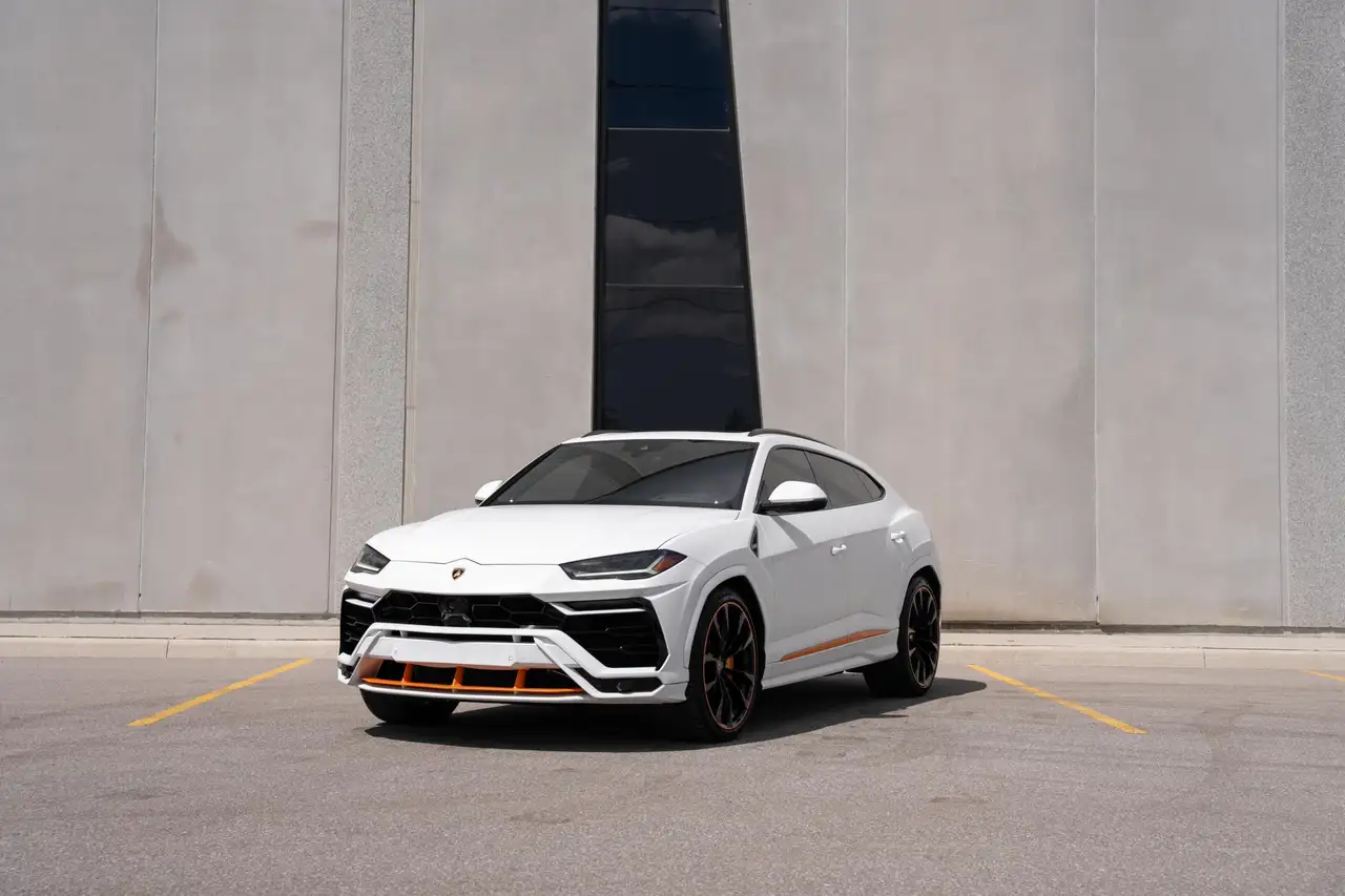 2022 Lamborghini Urus