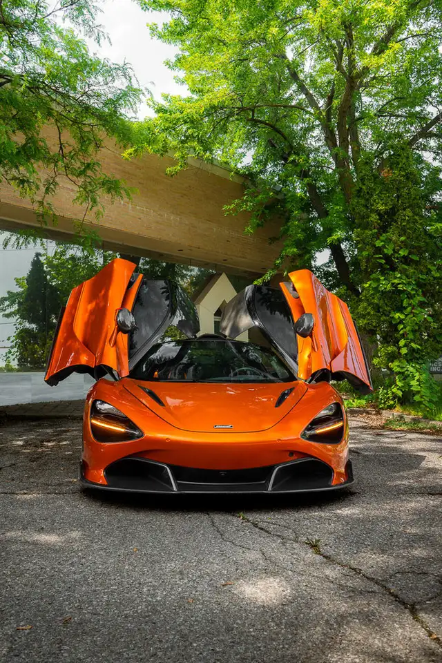 2018 McLaren 720