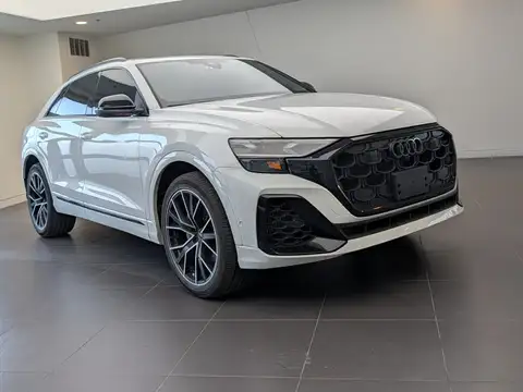 Audi Q8 Progressiv