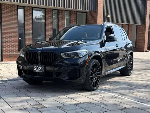 BMW X5 M50i
