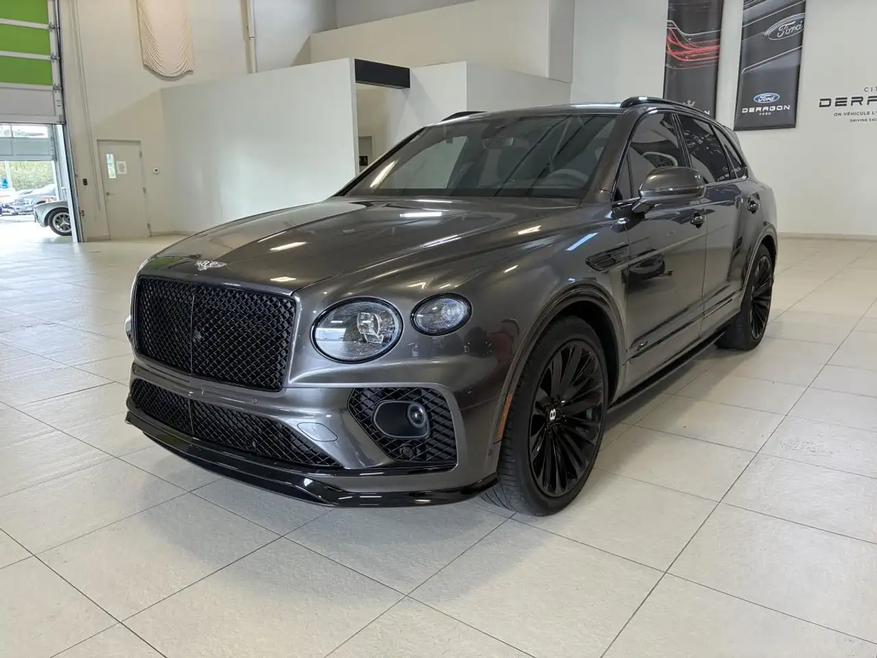 2022 Bentley Bentayga