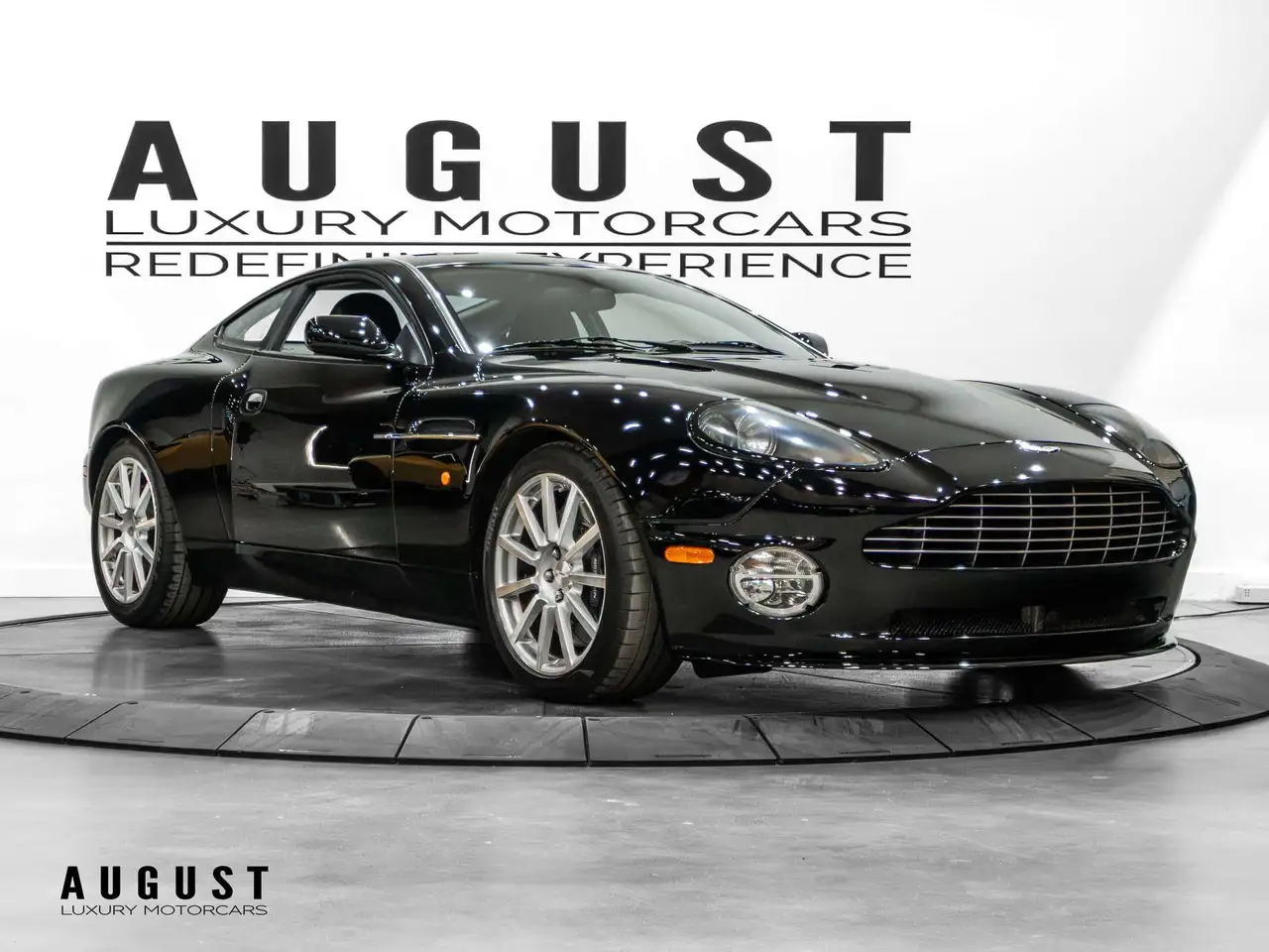 2005 Aston Martin Vanquish