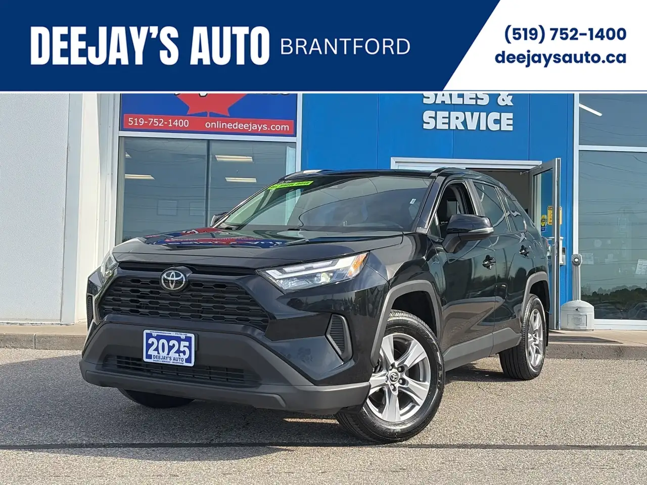 2025 Toyota RAV4 XLE