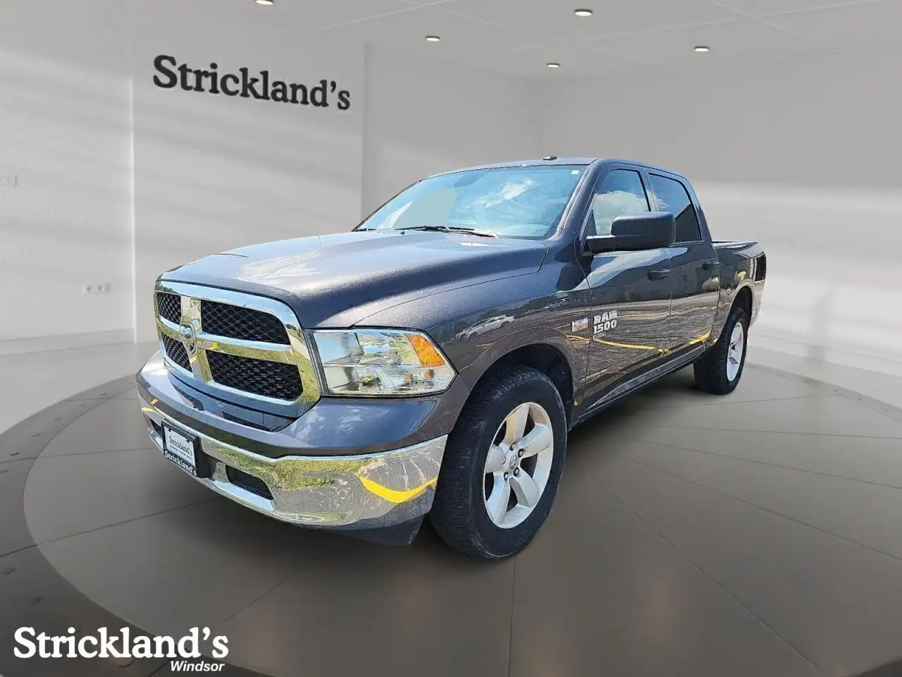 2023 RAM 1500 SLT
