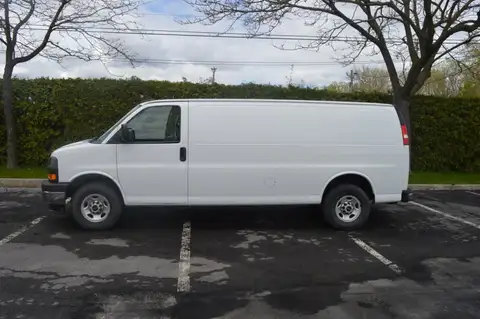 GMC Savana