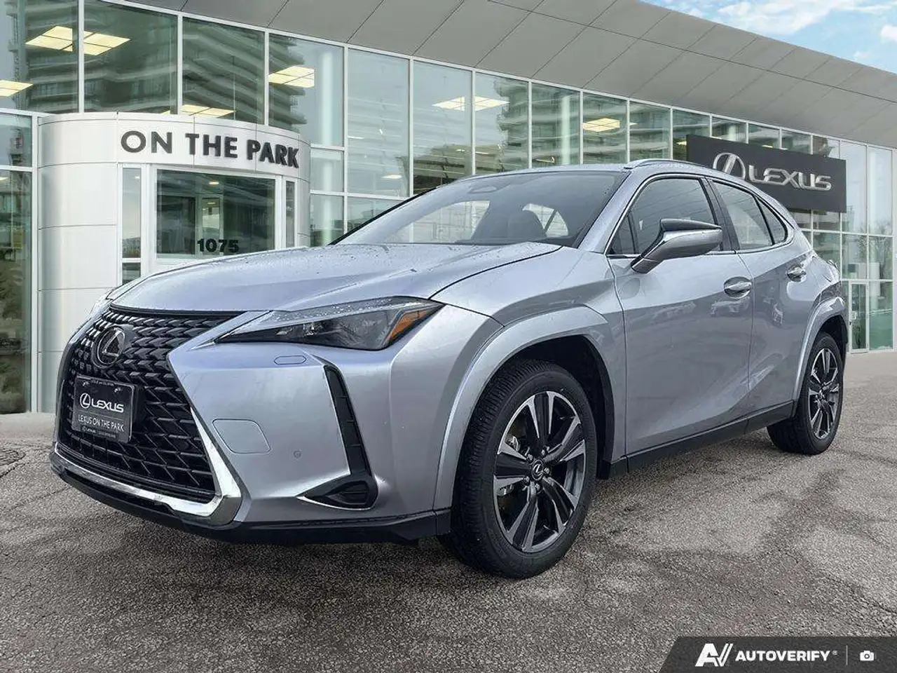 2026 Lexus UX 300h Luxury