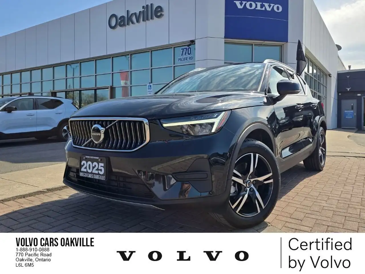 2025 Volvo XC40